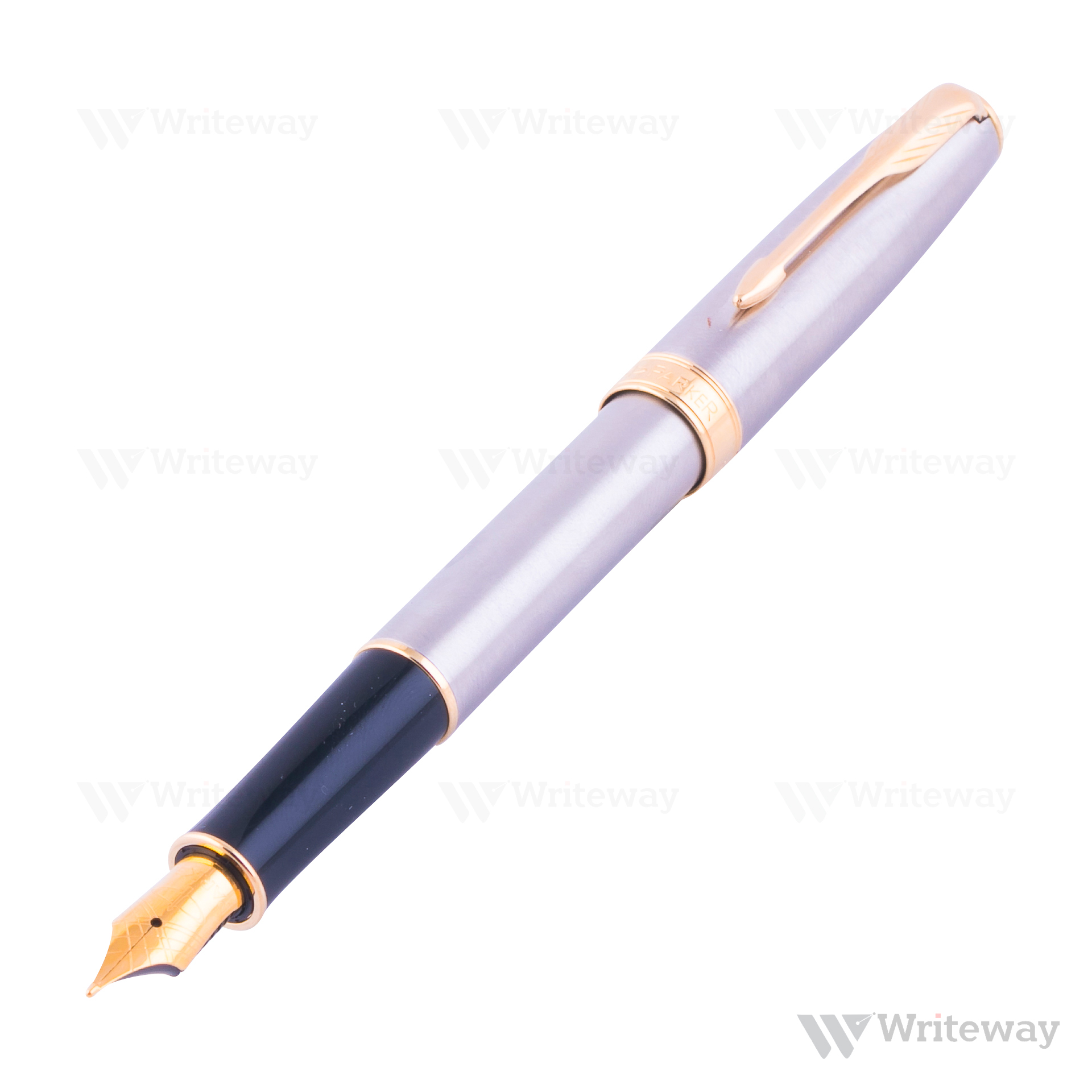 PARKER SONNET STAINLESS STEEL GT FOUNTAIN PEN